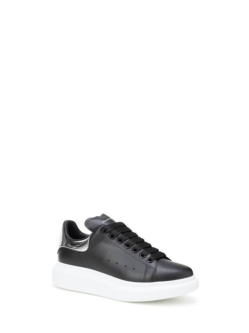 Sneakers oversize in pelle nera ALEXANDER McQUEEN | 718232WIEE41081